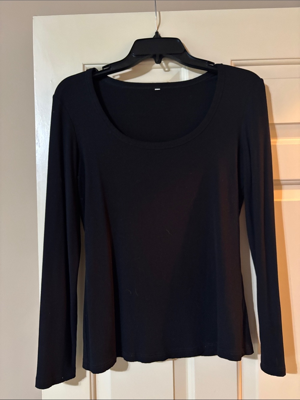 Classic Black Long-Sleeve Scoop Neck Top